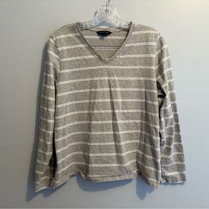 Lands' End Women's Large V-Neck Striped Gray White Long Sleeve Fitted Tee Blouse